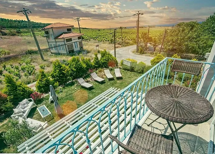 Aspasia House Bed & Breakfast