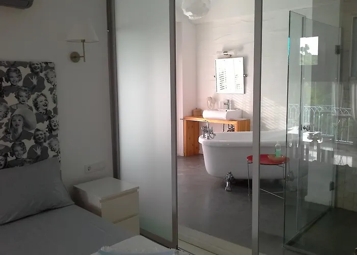 Aspasia House Bed & Breakfast Bozcaada